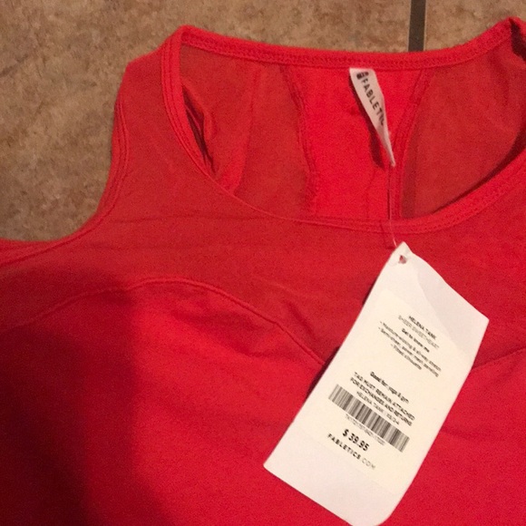Fabletics top - Picture 2 of 2
